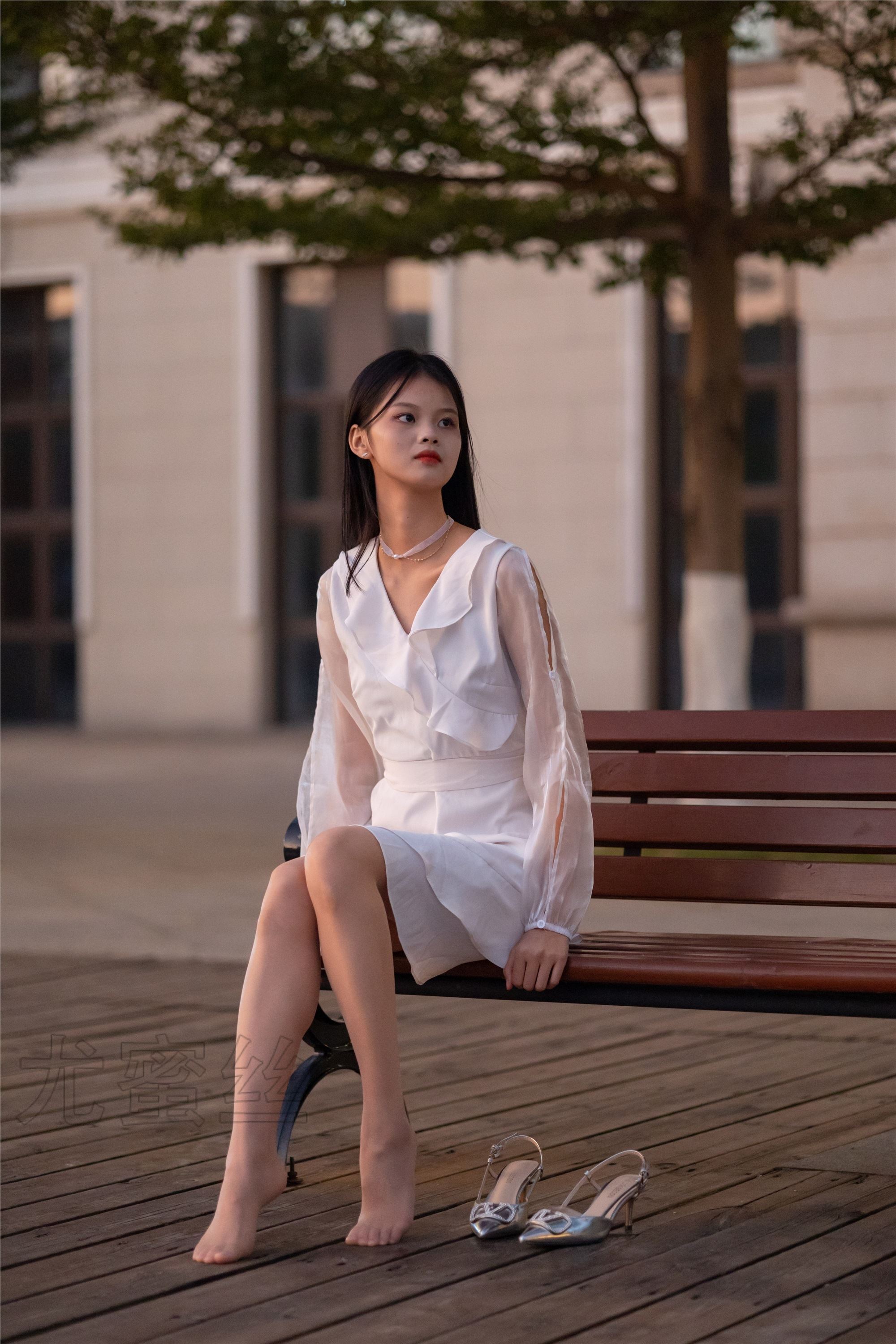 尤蜜丝 穿搭写真 NO.089